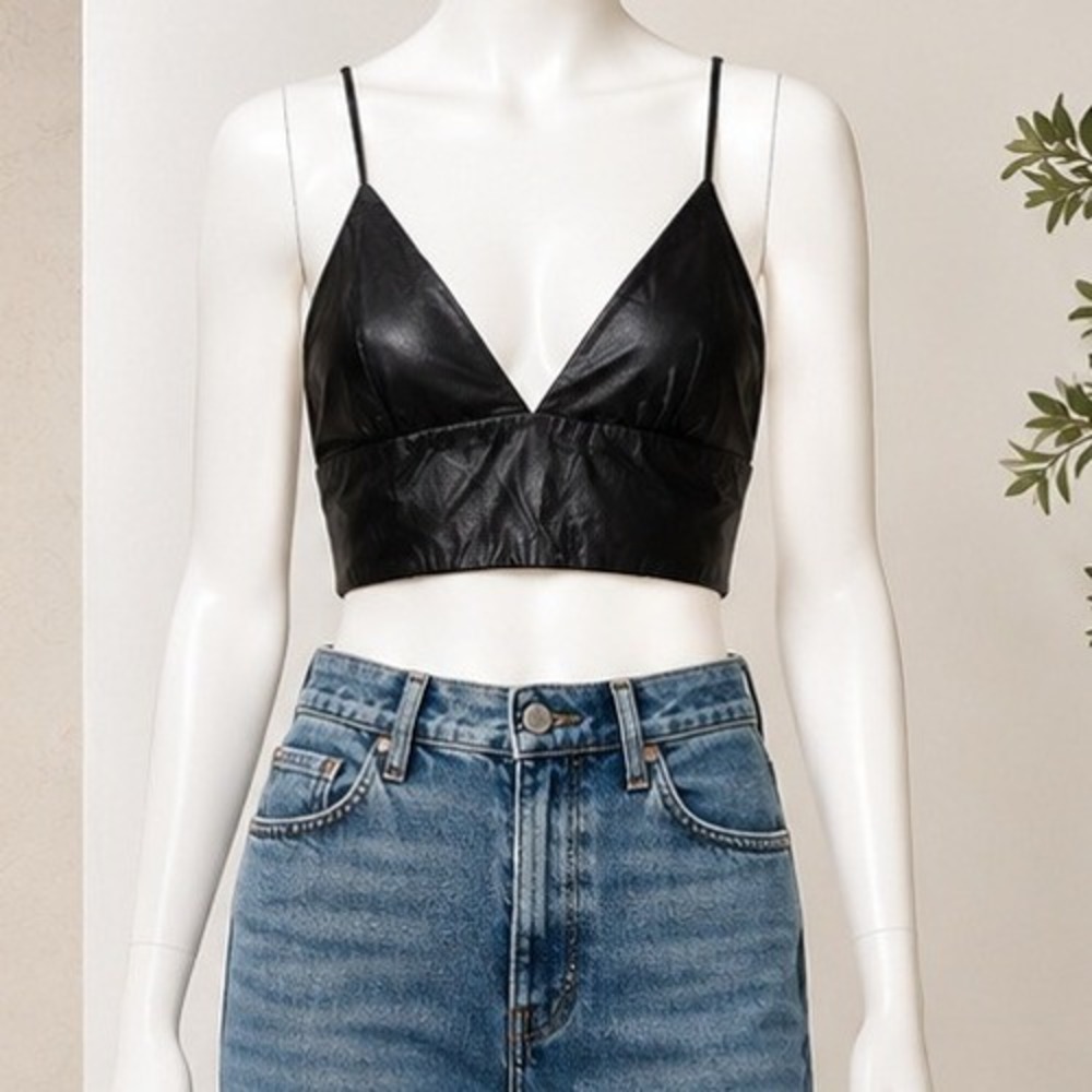 Signature 8 Womens Bralette Top Black Faux Leather V-Neck Edgy Large